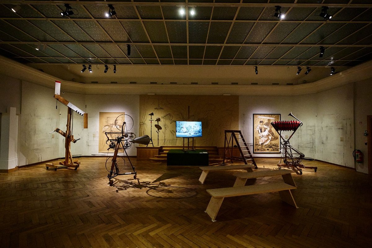 Vue de l’exposition « William Kentridge. I am not me, the horse is not mine » Courtesy du Kentridge Studio et de Bozar. Photo Yannick SAS
