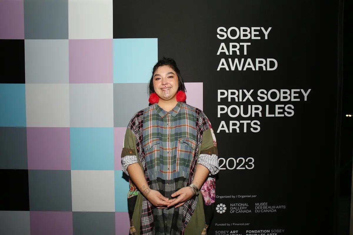 Kablusiak, personne lauréate du Prix Sobey pour les arts 2023. National Gallery of Canada, Ottawa
