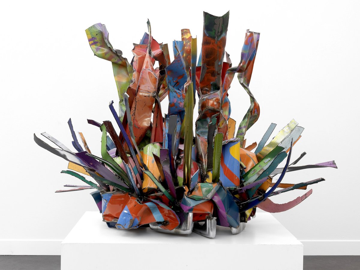 John Chamberlain, Bloodydrivetrain, 2007. Photo : Georges Poncet. Courtesy Galerie Karsten Greve, Cologne, Paris, Saint-Moritz