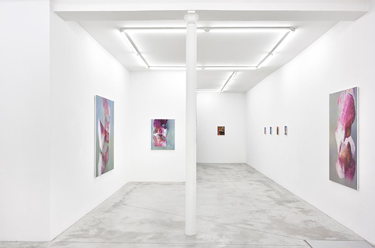 L’exposition « Hiéromancie » de Maude Maris chez Praz- Delavallade. Courtesy de l’artiste et Praz-Delavallade Paris/Los Angeles. Photo Rebecca Fanuele