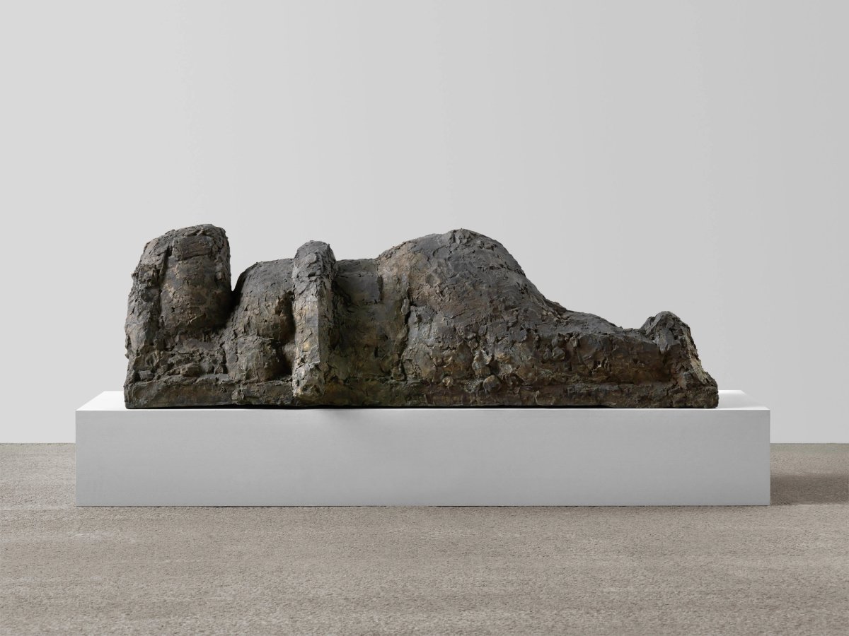 Hans Josephson, Untitled, 1995/2001, 68 x 217 x 57 cm,
édition 5 sur 6, plus 2 AP. Courtsy de l'artiste et galerie Max Hetzler