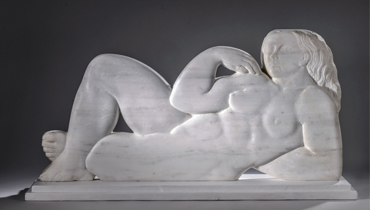 René Letourneur, Nu couché, 1988, relief en marbre pentélique. Courtesy Crait+Müller