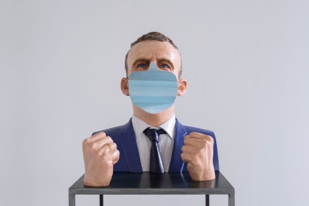 Wang Du, New Photo d’identité, 2021, résine, peinture à l’huile et métal. Courtesy de l’artiste et Baronian Xippas