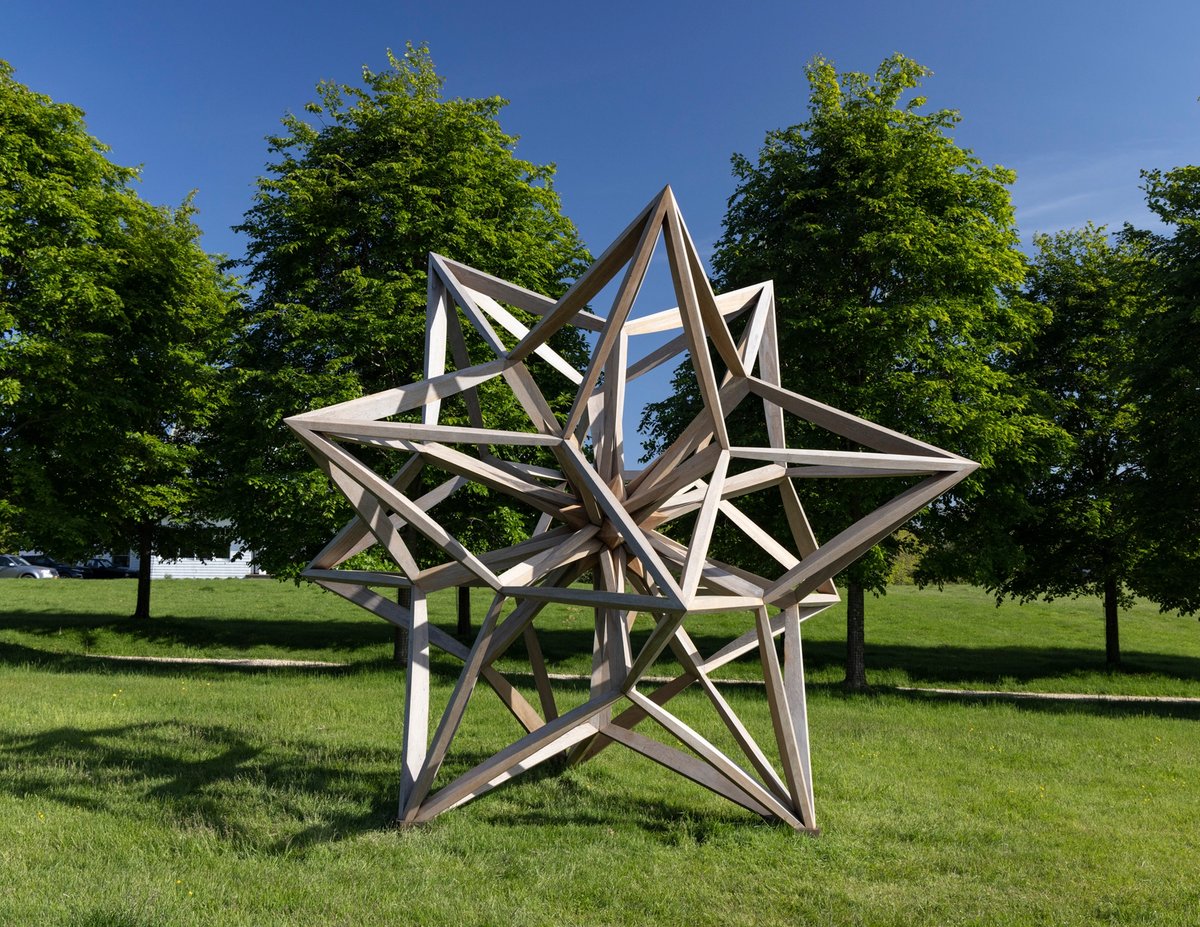 Frank Stella, Frank’s Wooden Star I, 2024. Courtesy de l'artiste et Galerie Ceysson & Bénétière. Photo Oliver Campbell