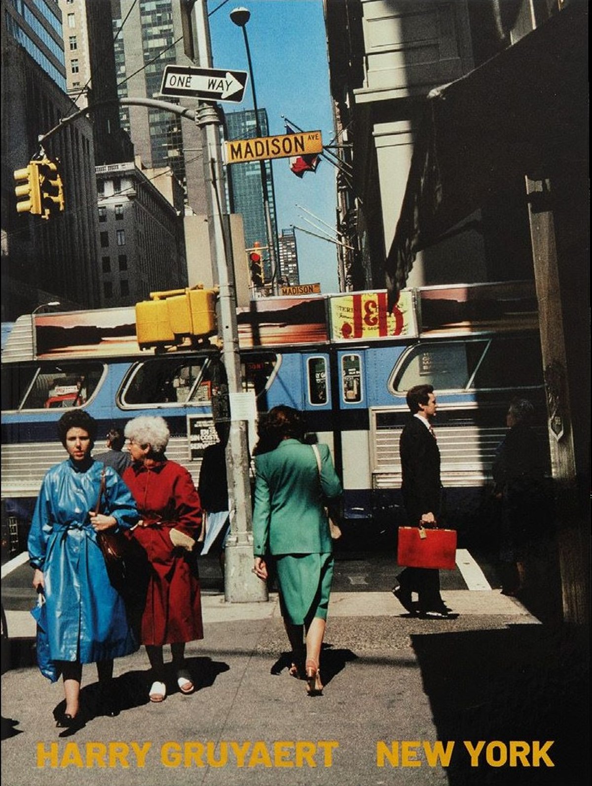 Harry Gruyaert et Cédric Klapisch, New York, Paris, Atelier EXB, 2026, 200 pages, 55 euros.