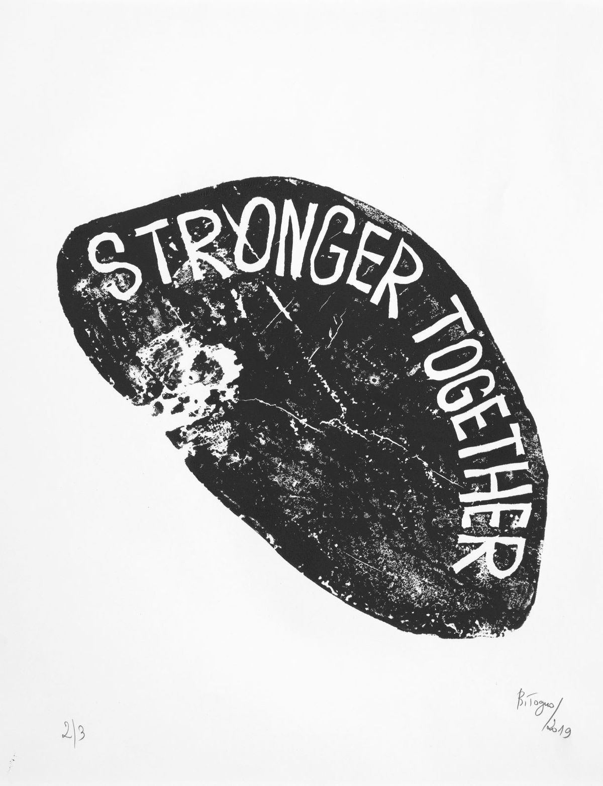 Barthélémy Toguo, Stronger Together, 2019, empreinte de bois gravé sur papier. Édition de 3 exemplaires. Prix : 2 000 euros. Courtesy galerie Lelong & Co. et Bandjoun Station, D.R.