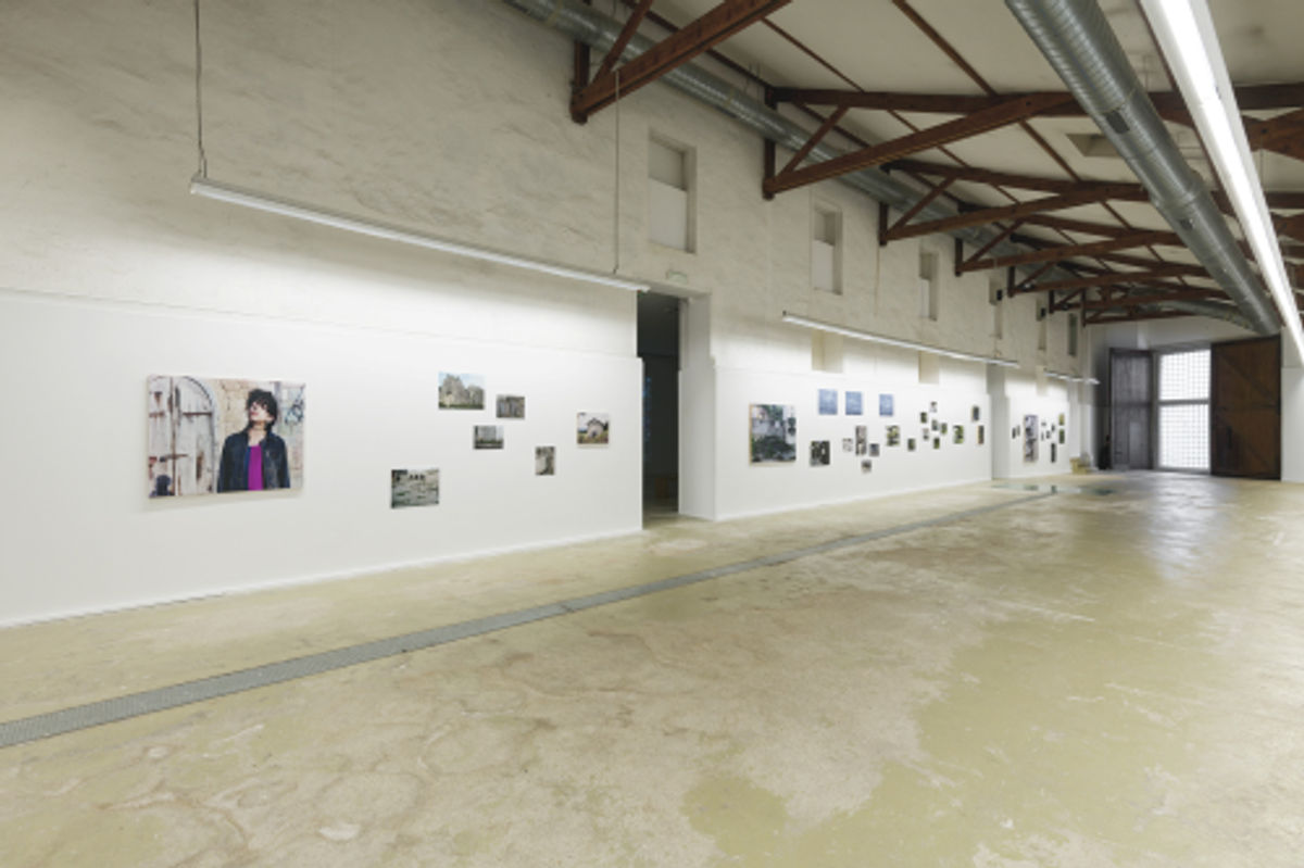 Vue de l'exposition consacrée à Valérie Jouve au CPIF en 2024 ©Aurelien-Mole