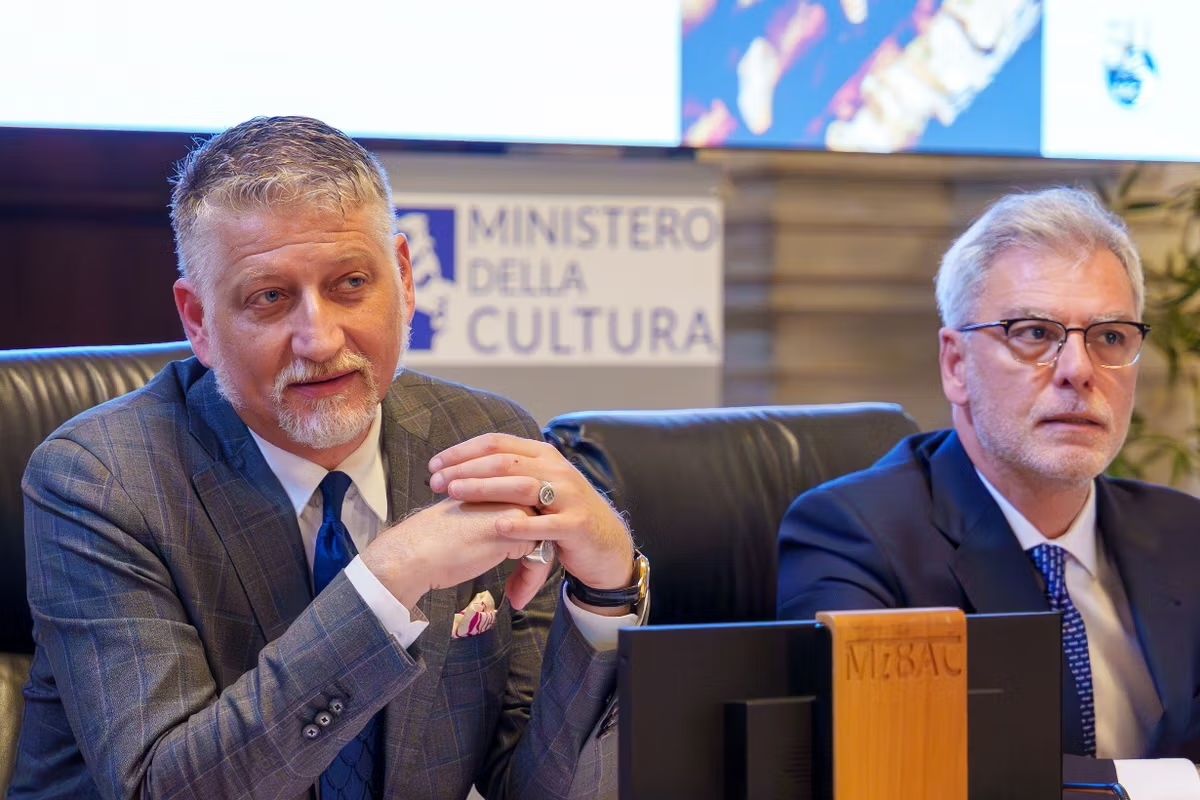 Le ministre italien de la Culture, Alessandro Giuli, et Federico Mollicone, président de la commission Culture de la Chambre des députés italienne. © Ministère italien de la Culture