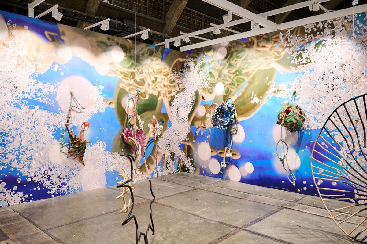 vue du stand de la galerie Mendes Wood DM à Art Brussels 2025. Photo Mendes Wood DM et Art Brussels