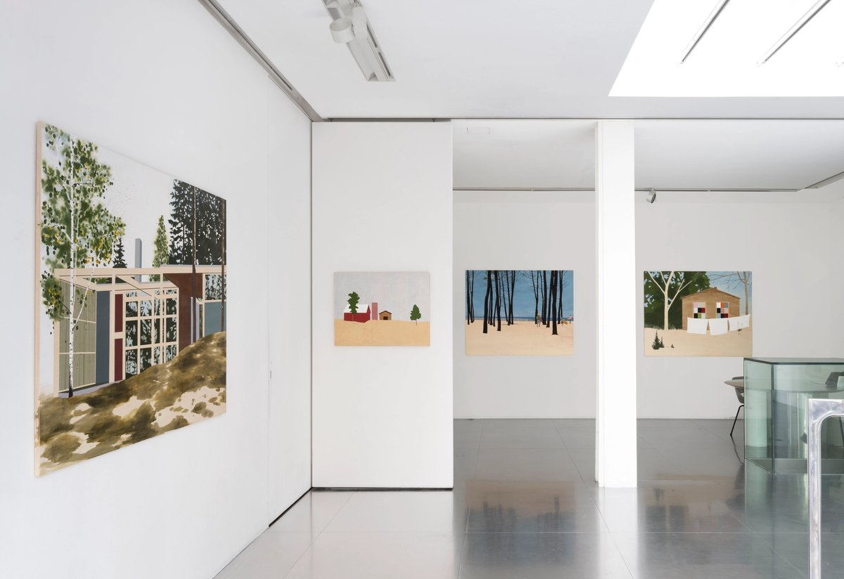 Vue de l’exposition « Blaise Drummond : A Liquid Note in Spring », Loevenbruck, Paris. Photo : Fabrice Gousset. Courtesy Loevenbruck, Paris