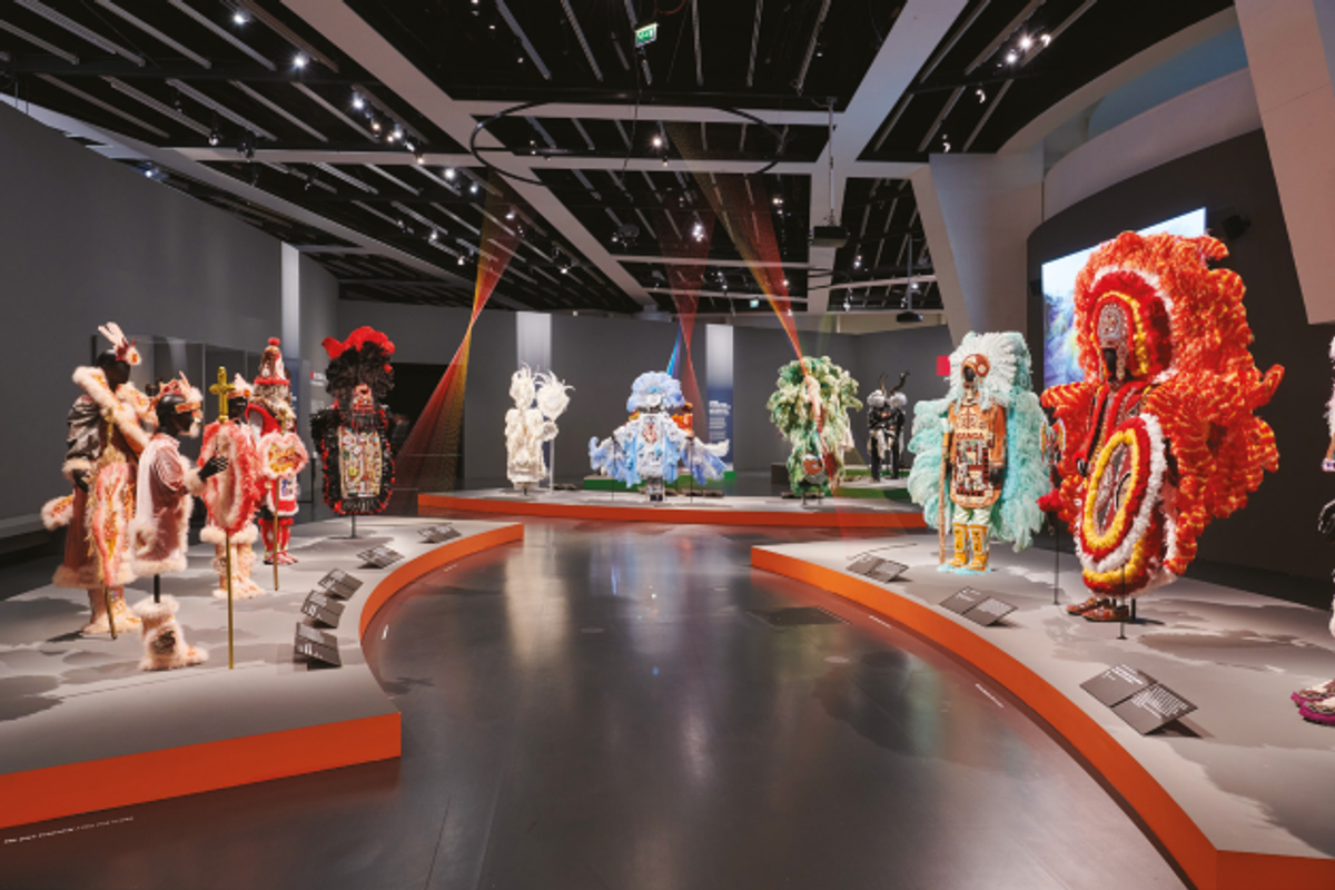 Vue de l’exposition « Black Indians de La Nouvelle-Orléans », musée du quai Branly – Jacques Chirac, Paris, 2022. © Musée du quai Branly – Jacques Chirac, photo Léo Delafontaine
