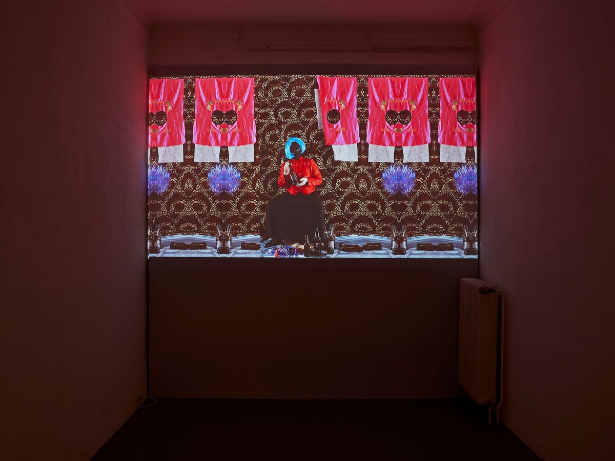 Vue de l’exposition « Kresiah Mukwazhi. Mukando », 2020-2021, Jan Kaps, Cologne. Courtesy de l’artiste et de Jan Kaps, Cologne. Photo Paul Schöpfer