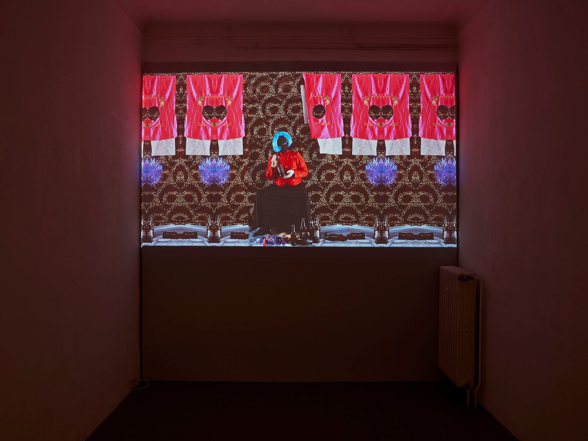 Vue de l’exposition « Kresiah Mukwazhi. Mukando », 2020-2021, Jan Kaps, Cologne. Courtesy de l’artiste et de Jan Kaps, Cologne. Photo Paul Schöpfer