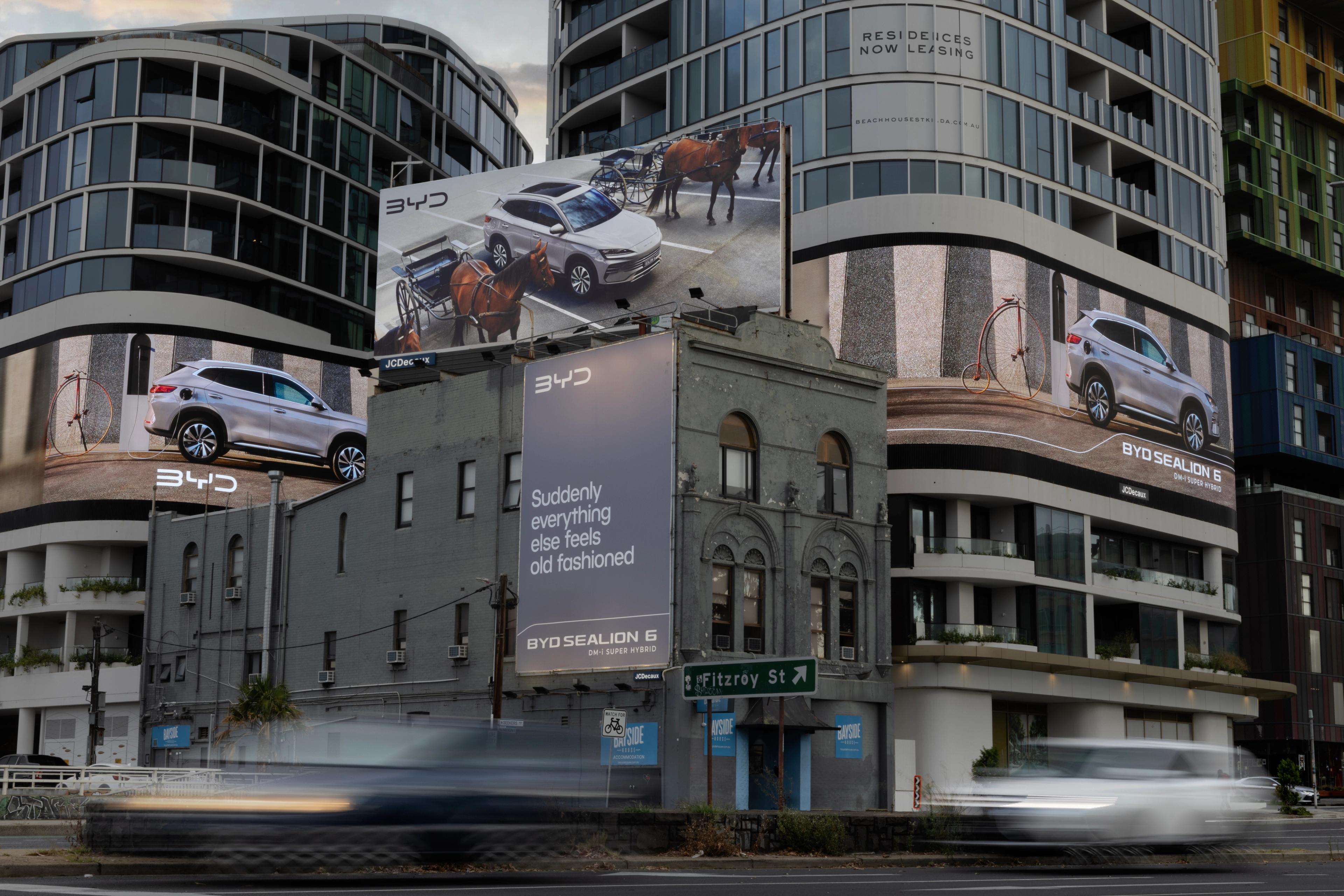 Visual media content