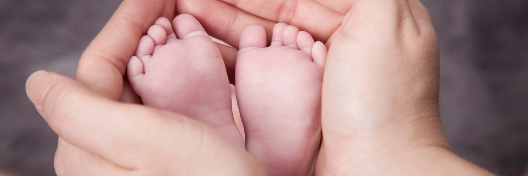 10 Fun and Original Newborn Gifts - From Practical to Personal