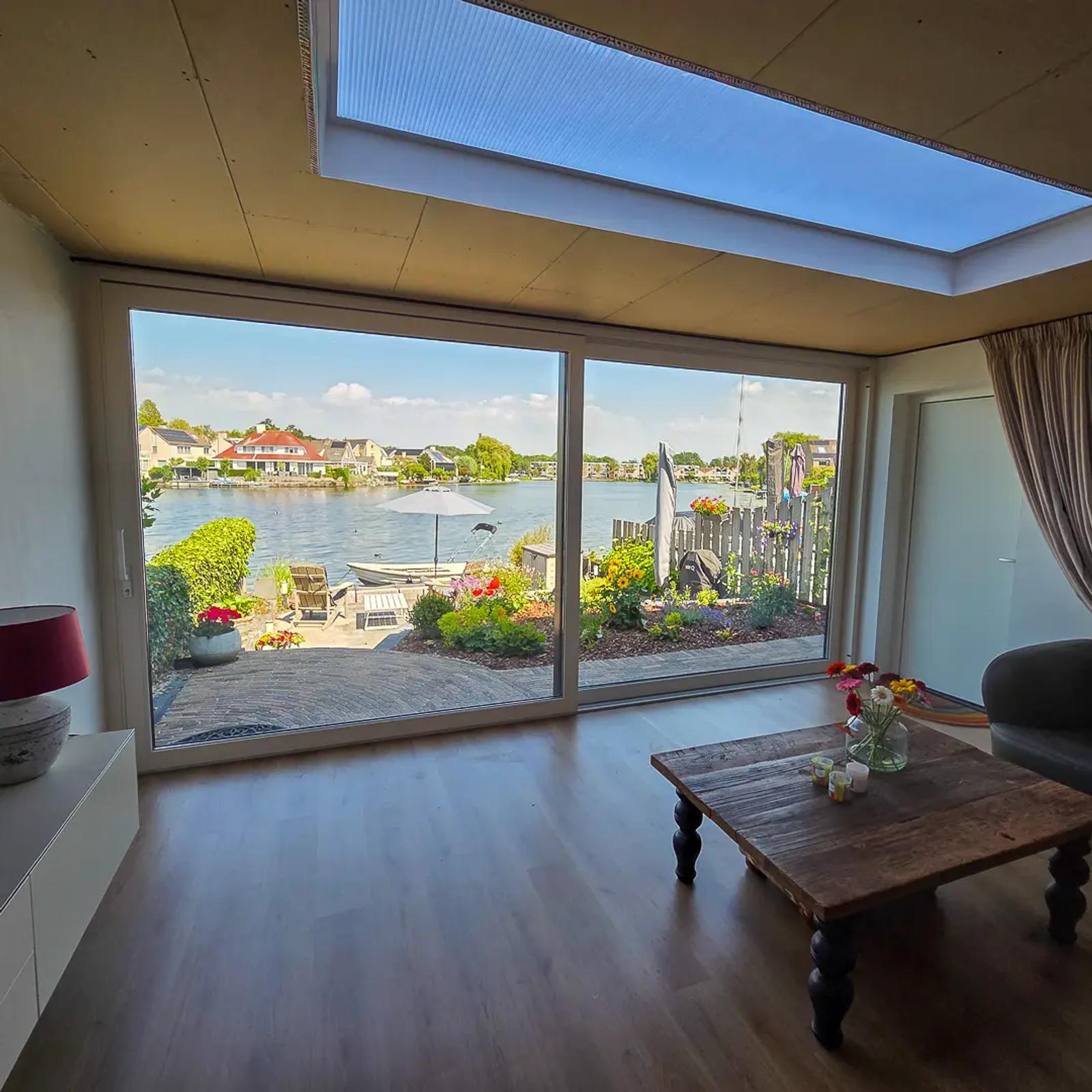 Aanbouw Zoetermeer — afwerking