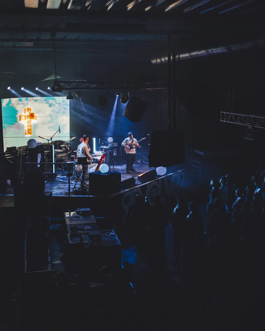 Live shot 2