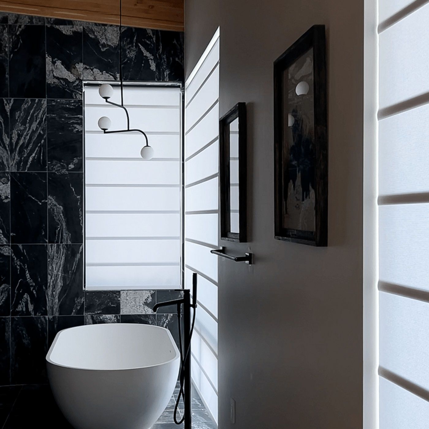 photo: bathroom-1-1-2:square-lg