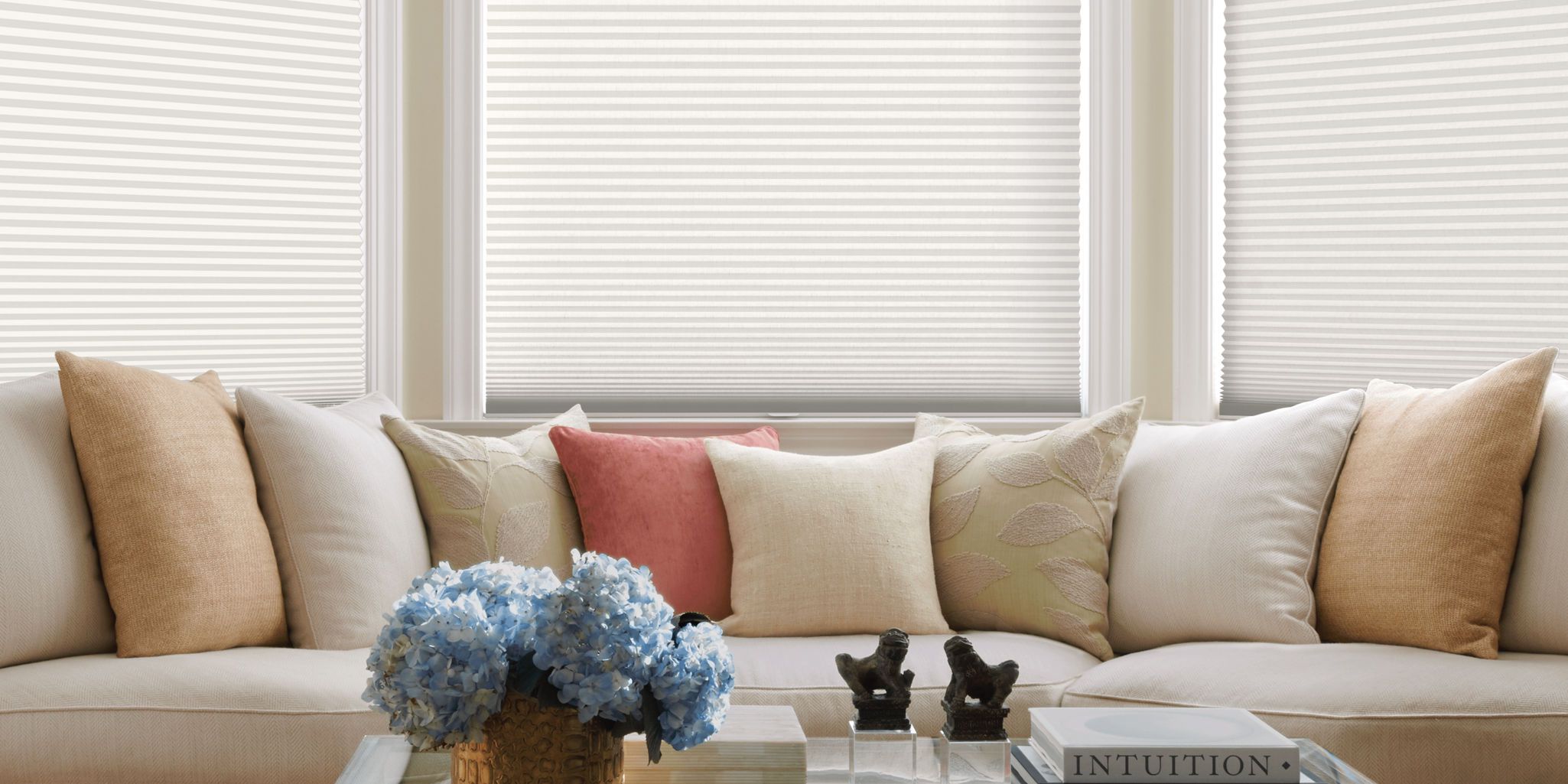 photo: duette-batiste-whisper-85727998:horizontal-lg