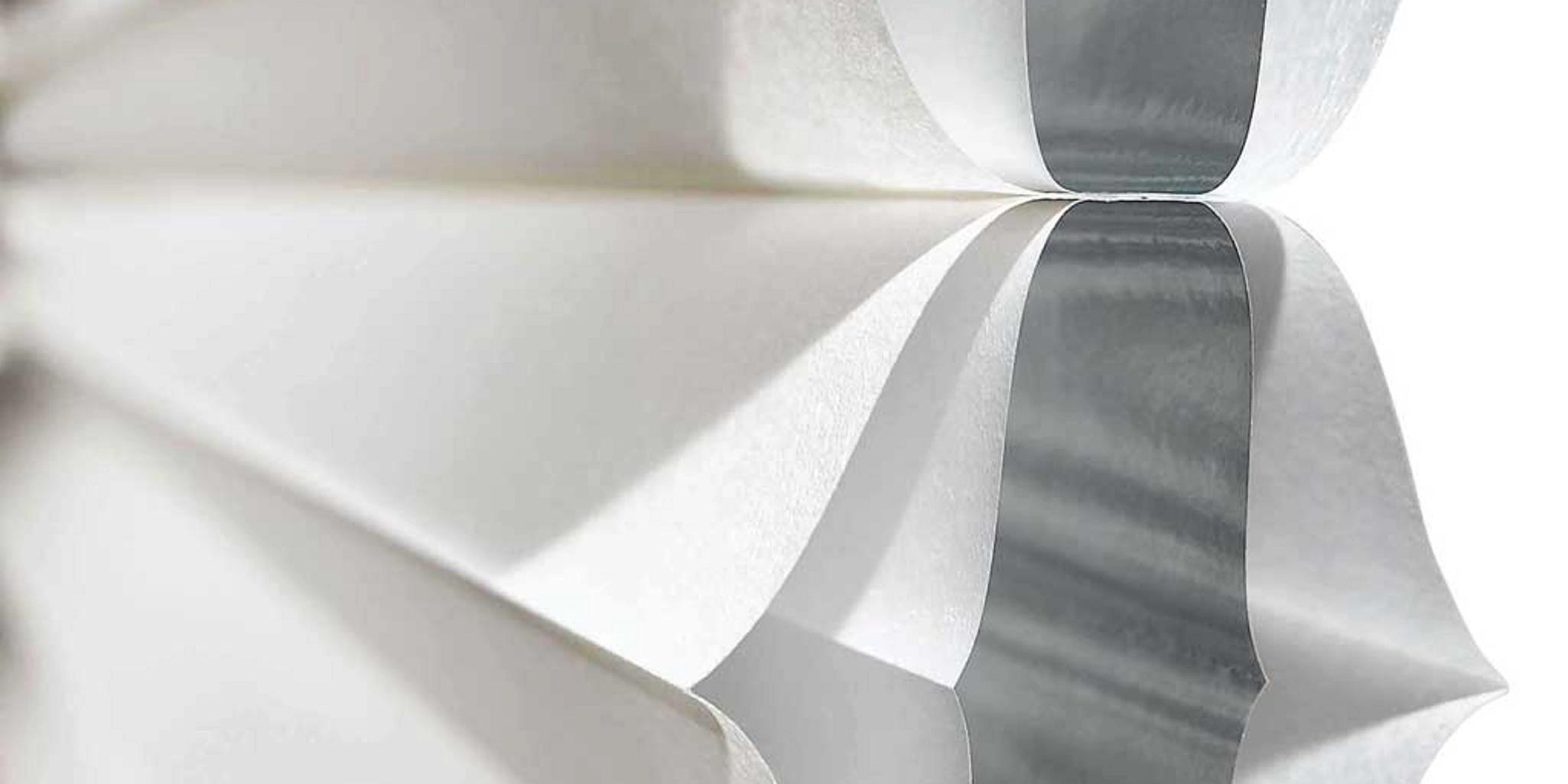 Side view of Duette Honeycomb fabric cell