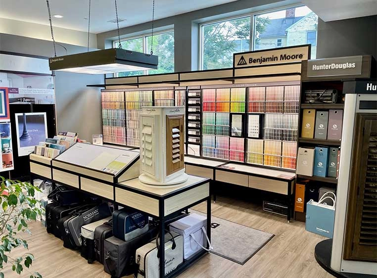 Hunter Douglas Dealer Image