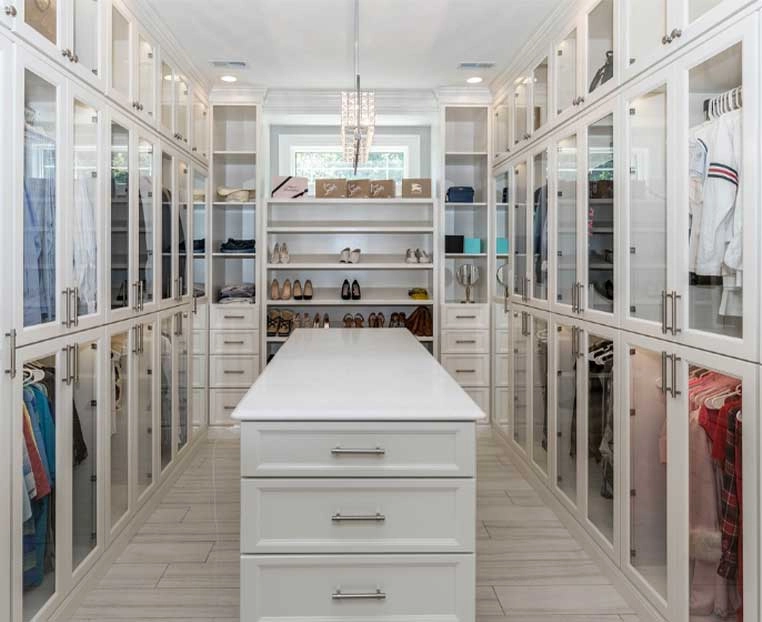 Hunter Douglas Dealer Image