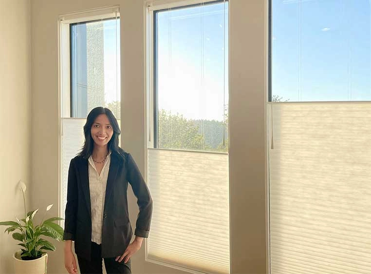 Hunter Douglas Dealer Image