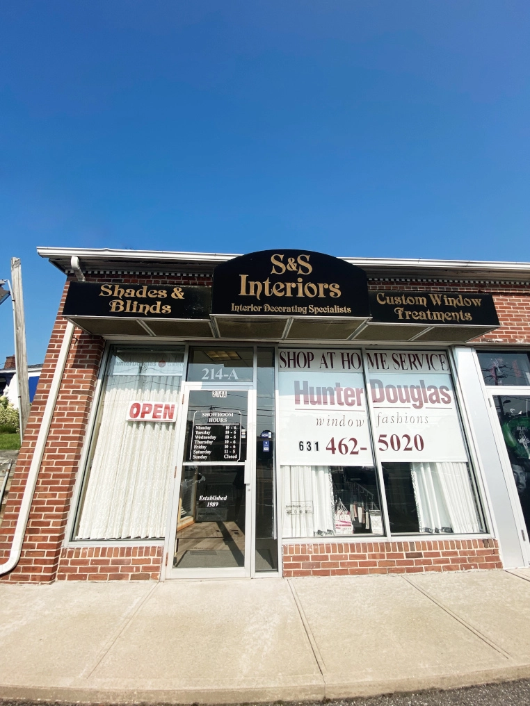 Hunter Douglas Dealer Image