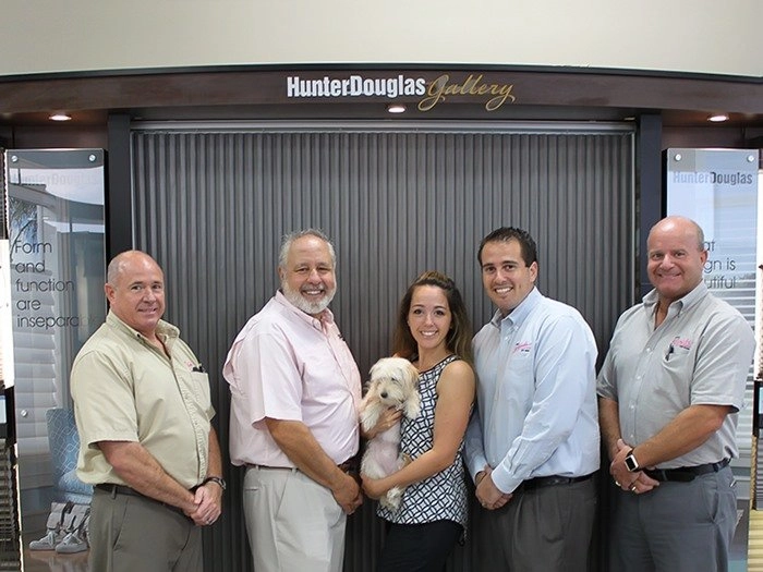 Hunter Douglas Dealer Image