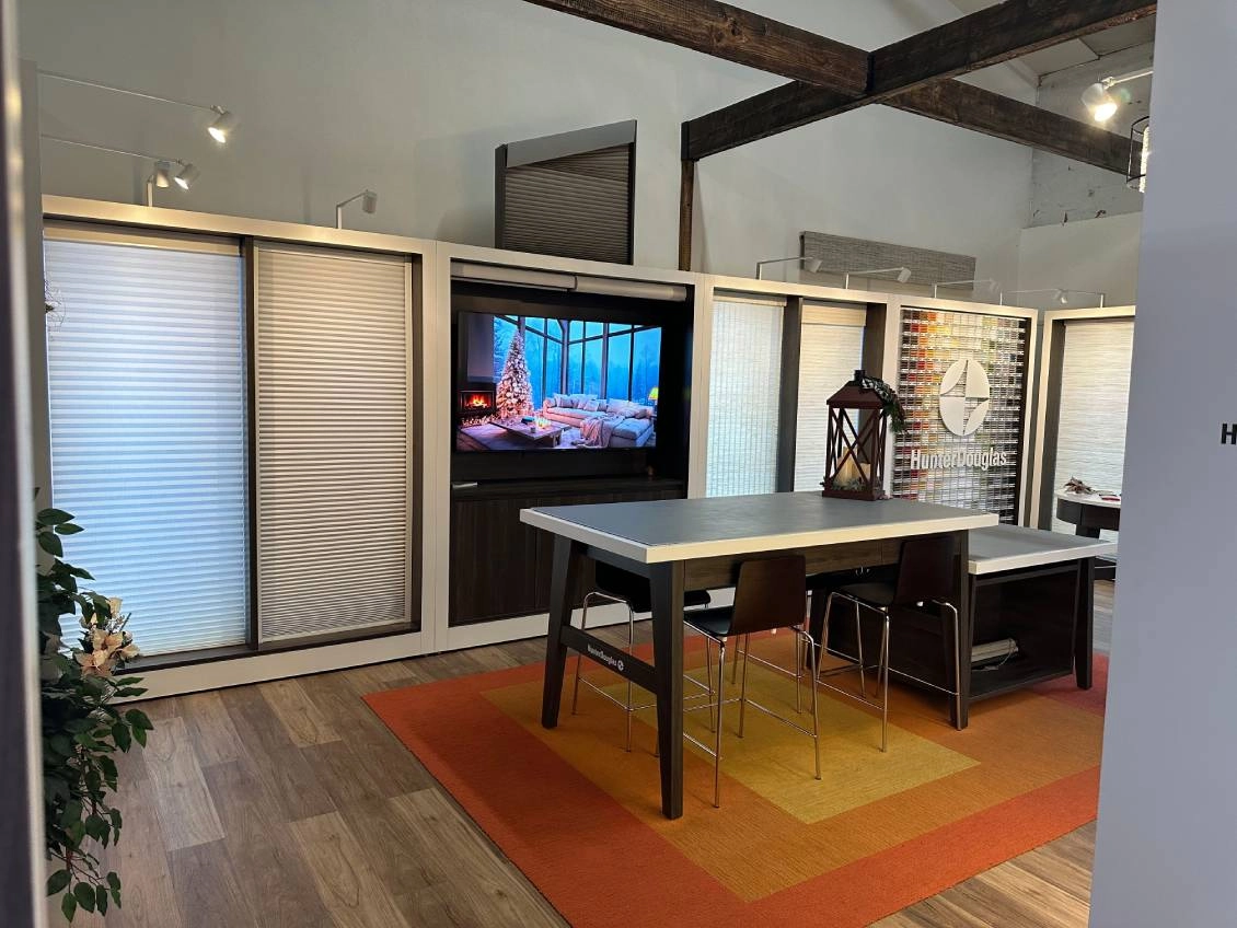 Hunter Douglas Dealer Image