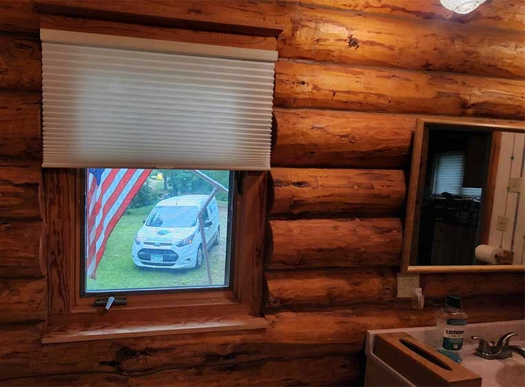 Hunter Douglas Dealer Image