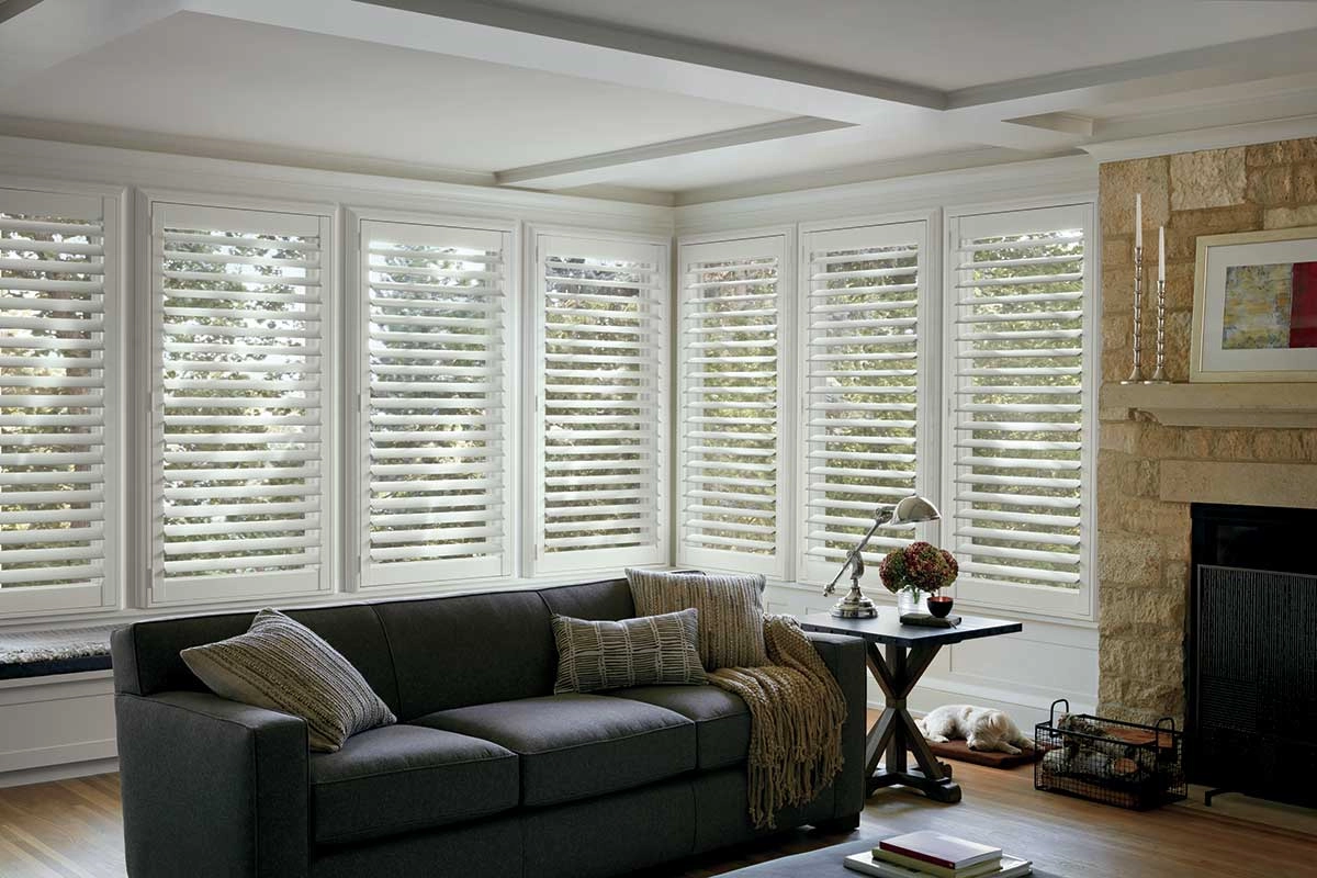 Hunter Douglas Dealer Image