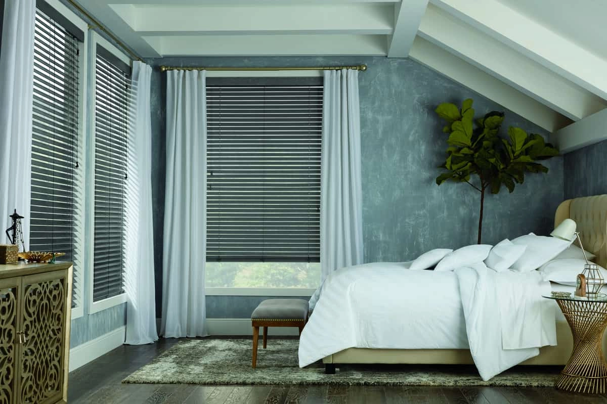 photo: 10035881-banner-best-fall-window-treatments-for-homes.jpg