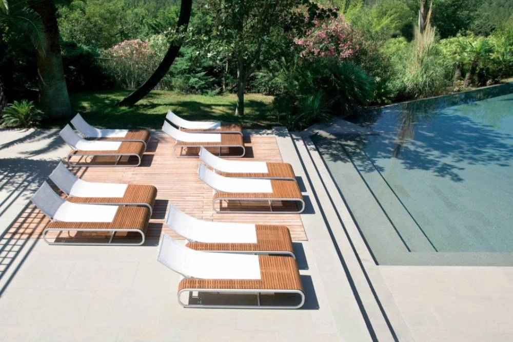 photo: 10028123-tile-tandem-sunloungers-from-ego-paris.jpg