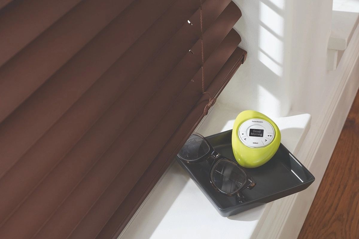 photo: 10052610-banner-top-3-benefits-of-working-with-window-treatment-experts.jpg