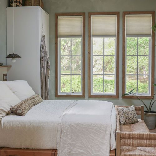 photo: whitney-leigh-morris-bedroom2:square-md