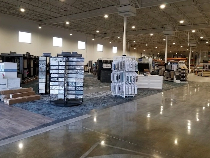 Hunter Douglas Dealer Image