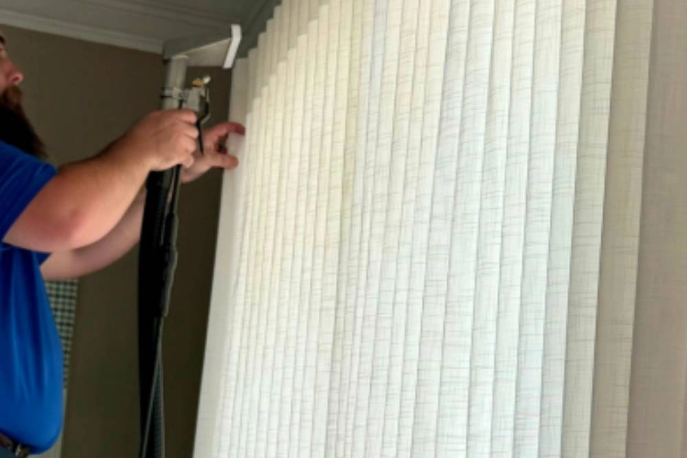 photo: 10040211-site-window-treatments-cleaning-1.jpg