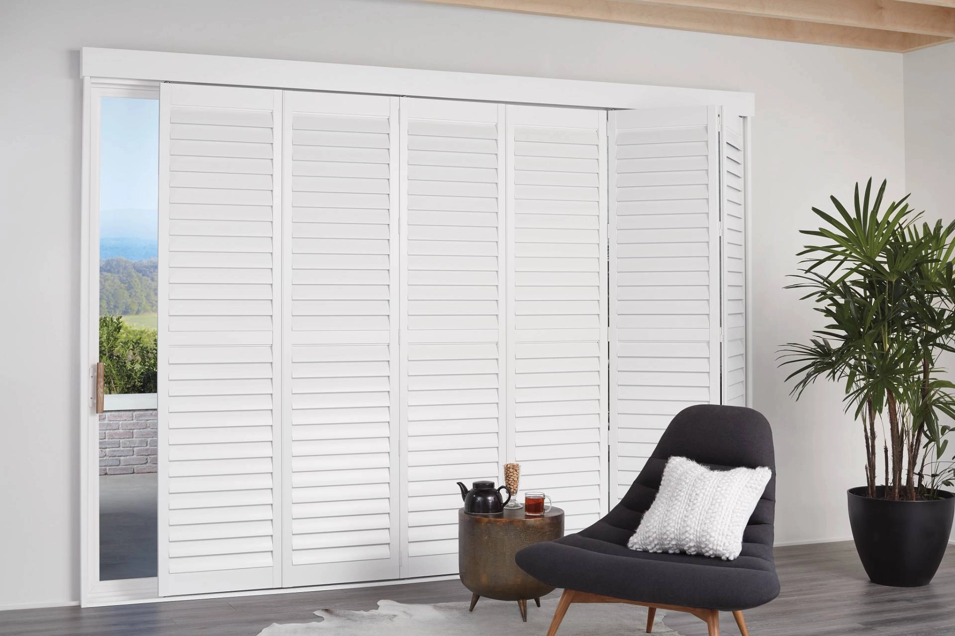 photo: 10036968-banner-five-benefits-of-sliding-plantation-shutters-over-traditional-styles.jpg