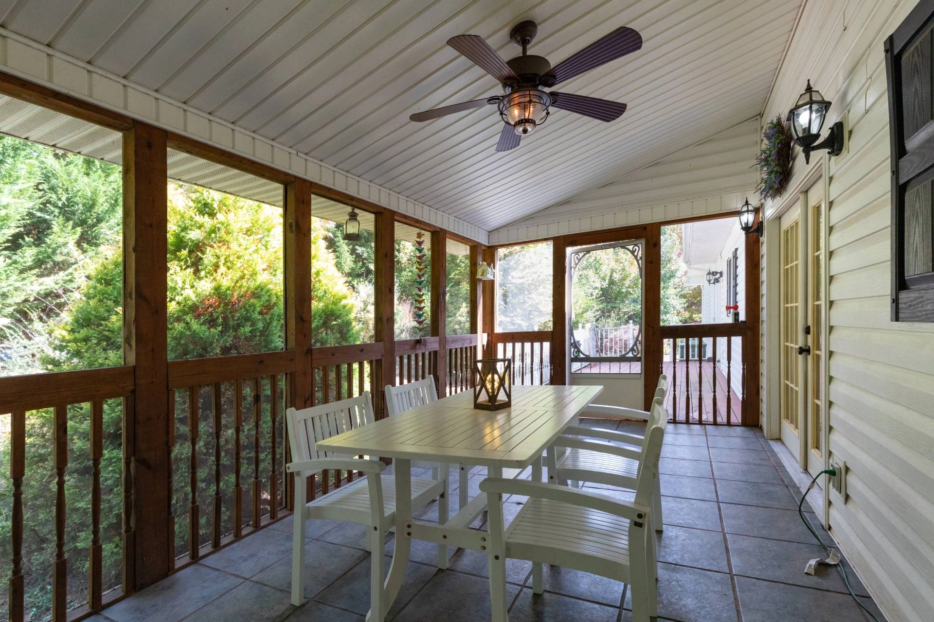 photo: 10040724-banner-decorate-your-patio-space-with-these-3-ideas.jpg