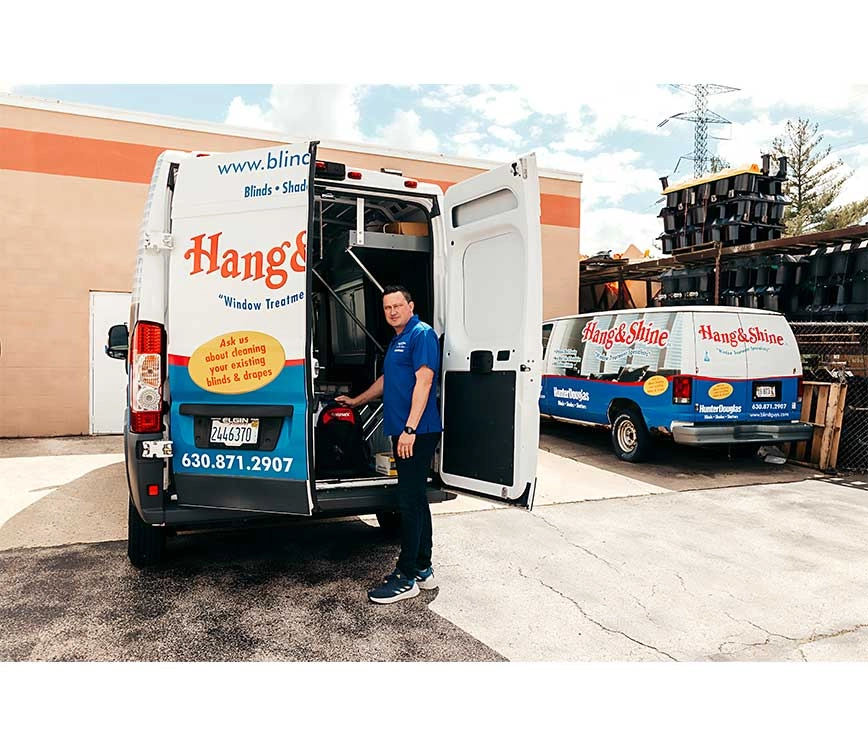 Hunter Douglas Dealer Image