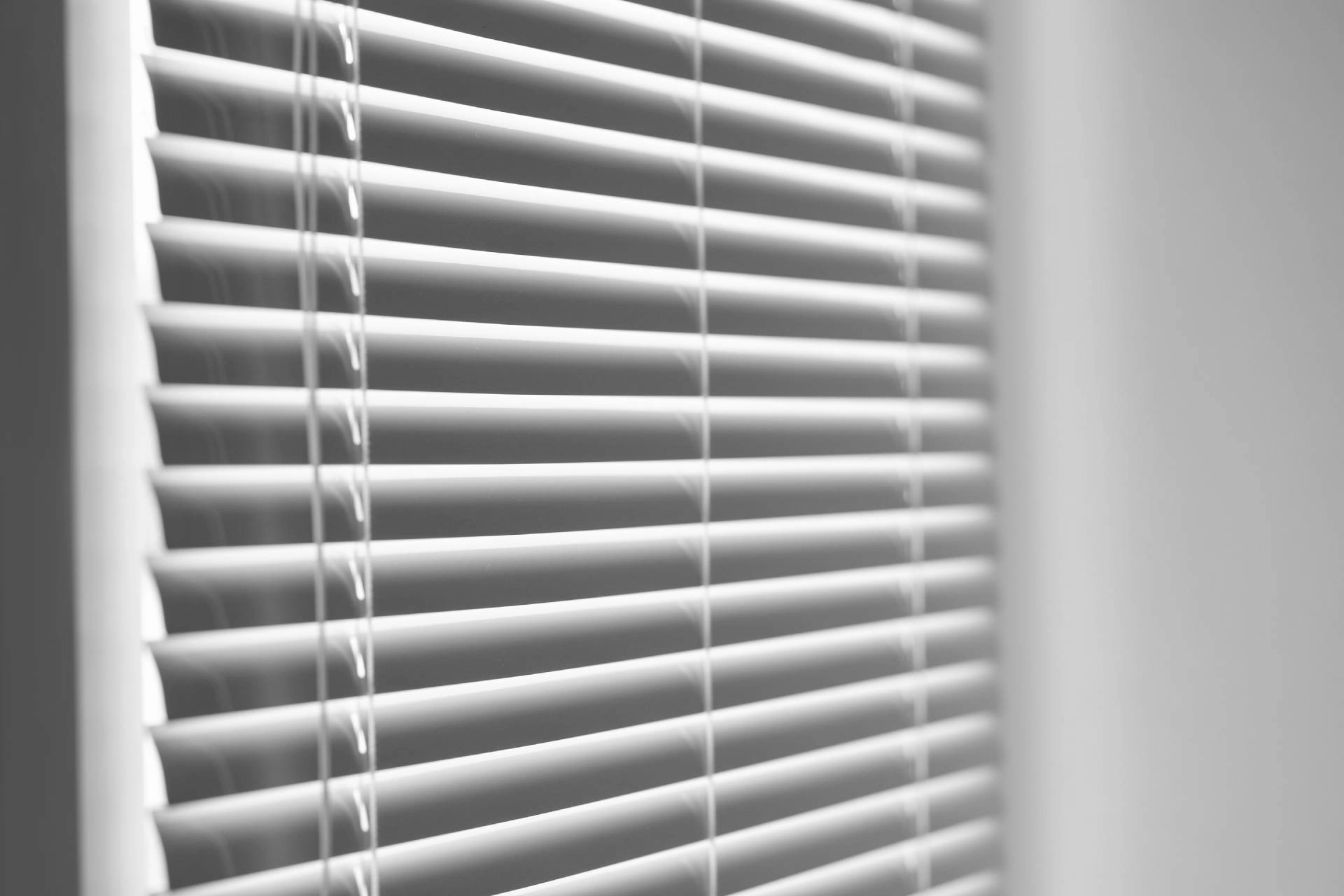 photo: 1004377-banner-types-of-hunter-douglas-blinds-for-your-home-in-newhall-ca.jpg