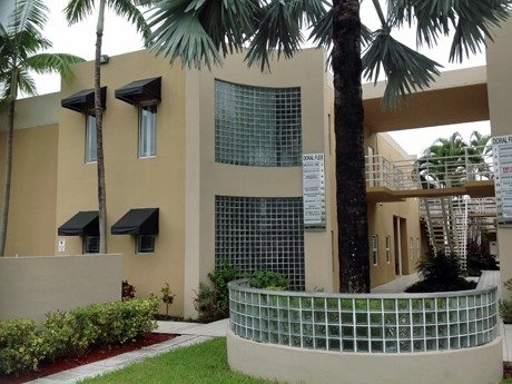 Hunter Douglas Dealer Image
