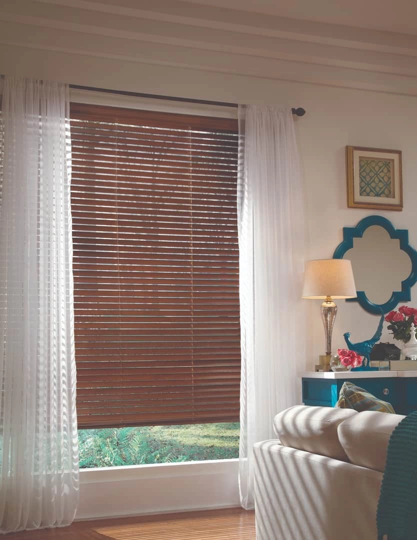 photo: 10041649-banner-choosing-wooden-blinds-for-your-home.jpg