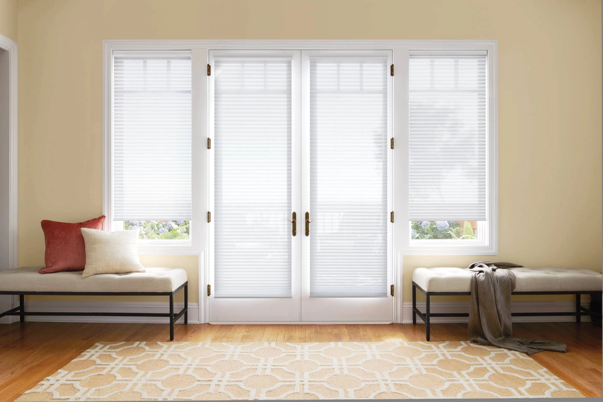 photo: 10041649-banner-a-maryland-homeowner-s-guide-to-door-shades.jpg