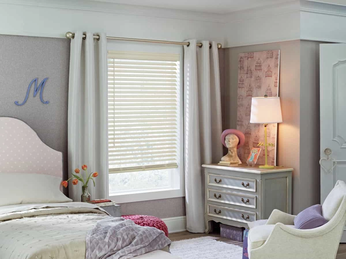 photo: 10024187-banner-hunter-douglas-blinds.jpg