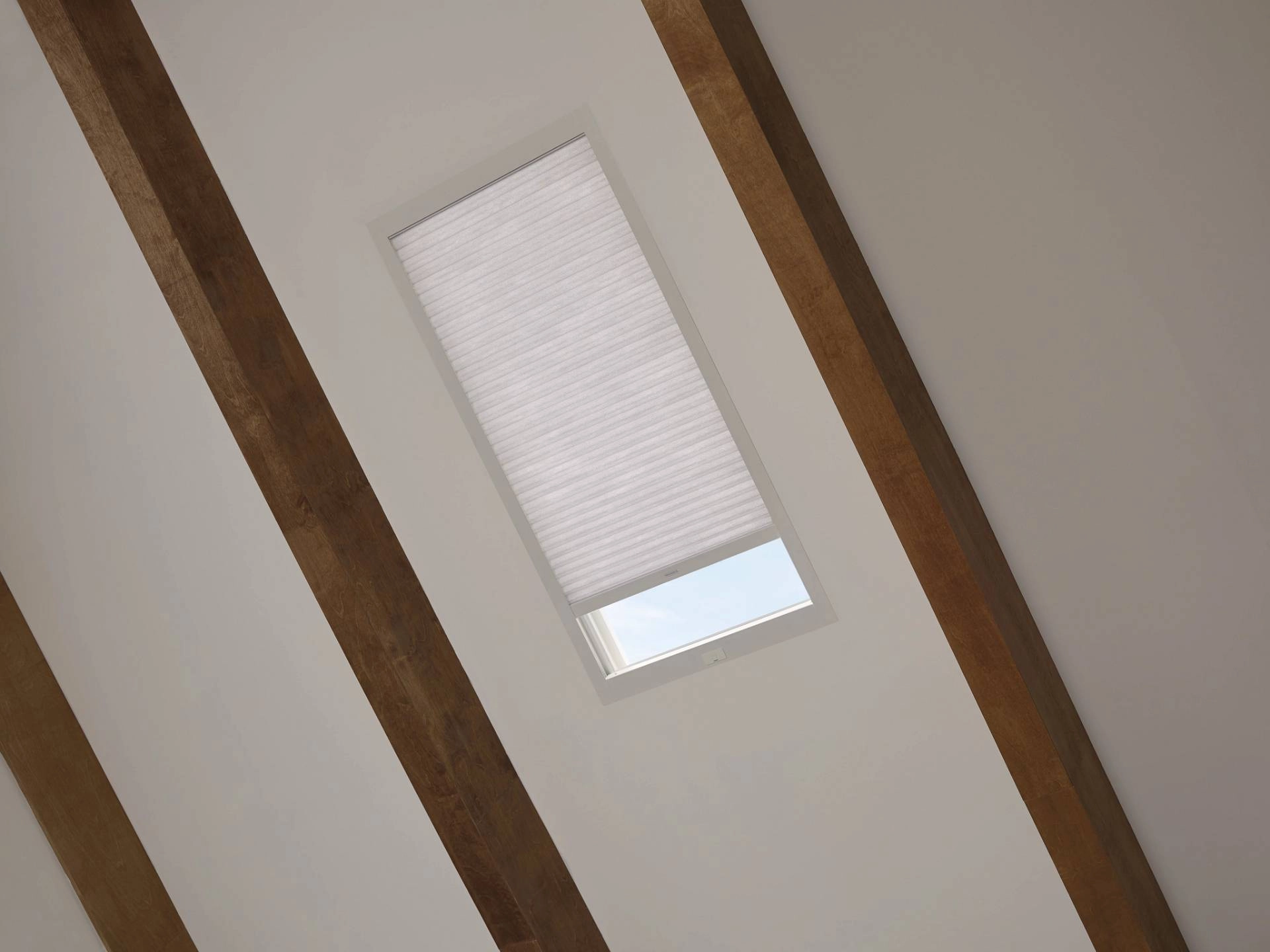photo: 10040350-banner-benefits-of-having-skylight-shades-in-your-home.jpg