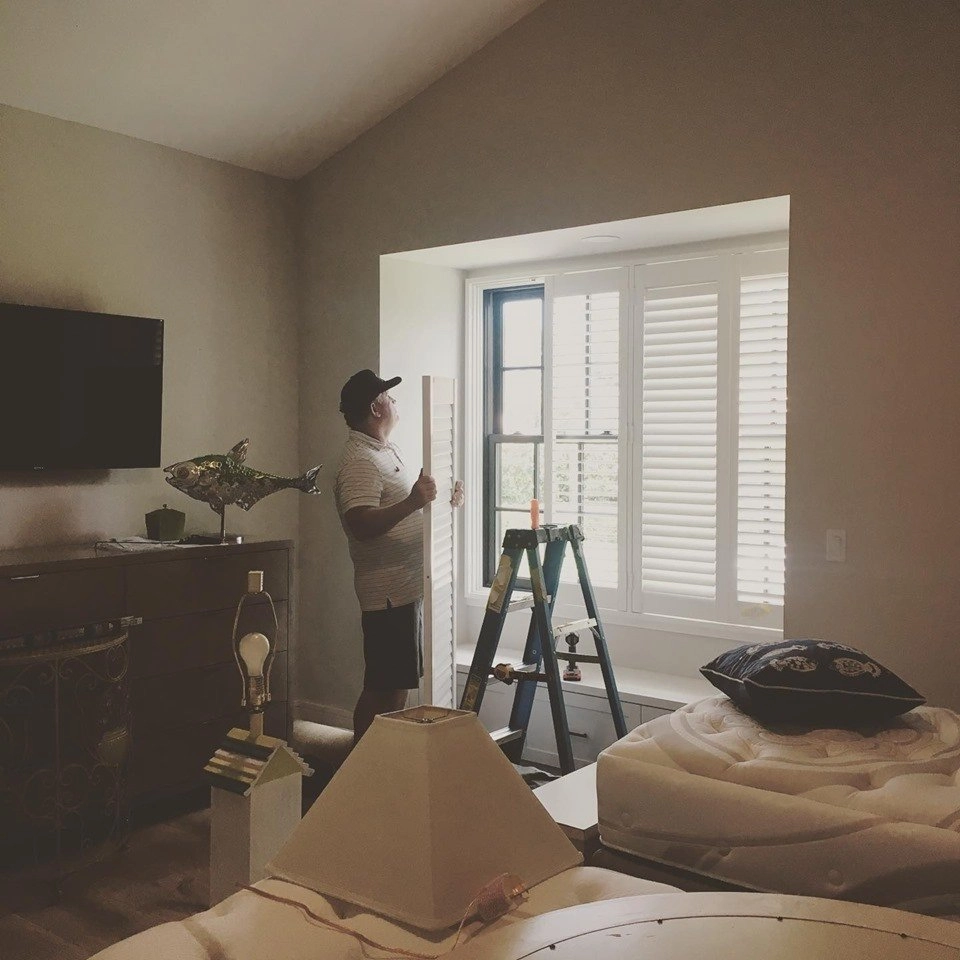 Hunter Douglas Dealer Image