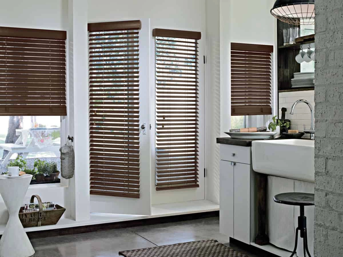 photo: 10044427-banner-five-reasons-to-replace-your-window-treatments.jpg