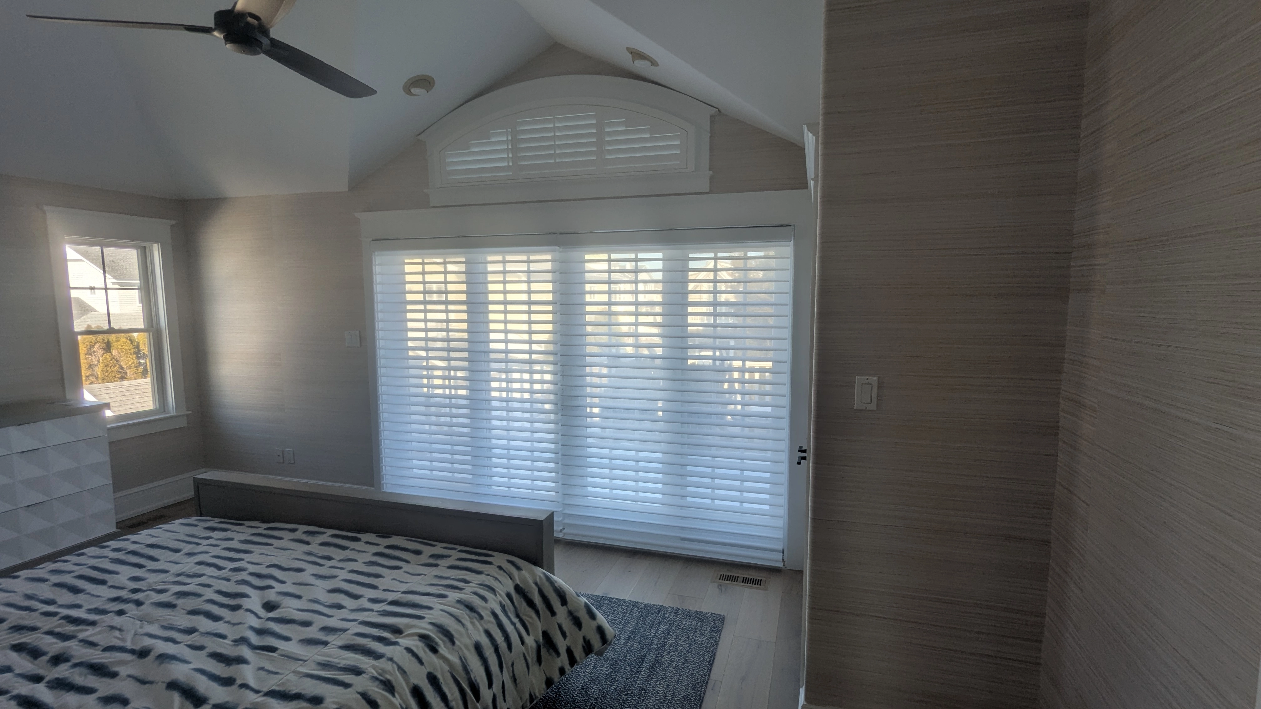 Custom Window Cornices Portfolio image